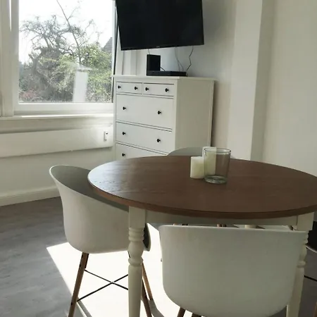 Schoene Moderne Fuer 2-4 Personen - Hund In Im Ob By Interhome Lejlighed *