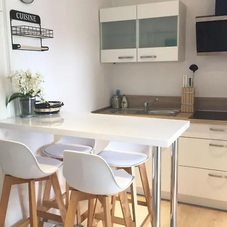 Lejlighed Schoene Moderne Fuer 2-4 Personen - Hund In Im Ob By Interhome *